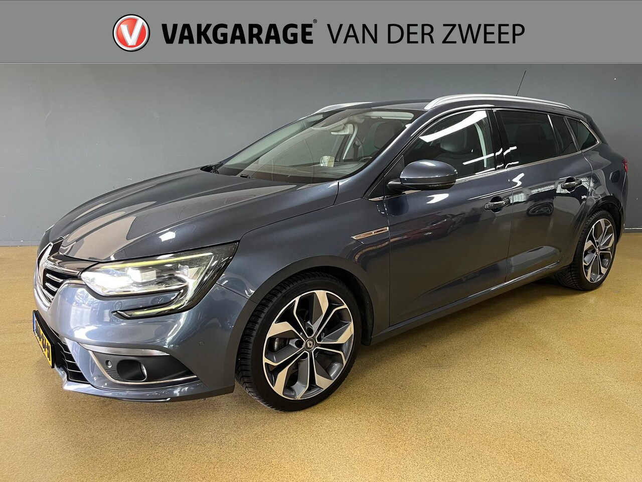 Renault Mégane Estate - 1.2 TCe Bose Automaat | Trekhaak | Leder-Interieur | Navi - AutoWereld.nl