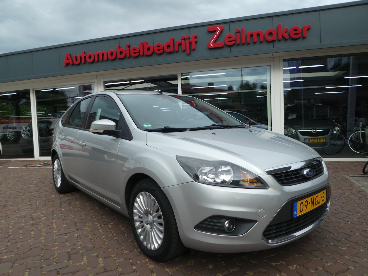 Ford Focus - 1.8 Titanium Clima, Navi, Trekhaak, Lm velgen - AutoWereld.nl
