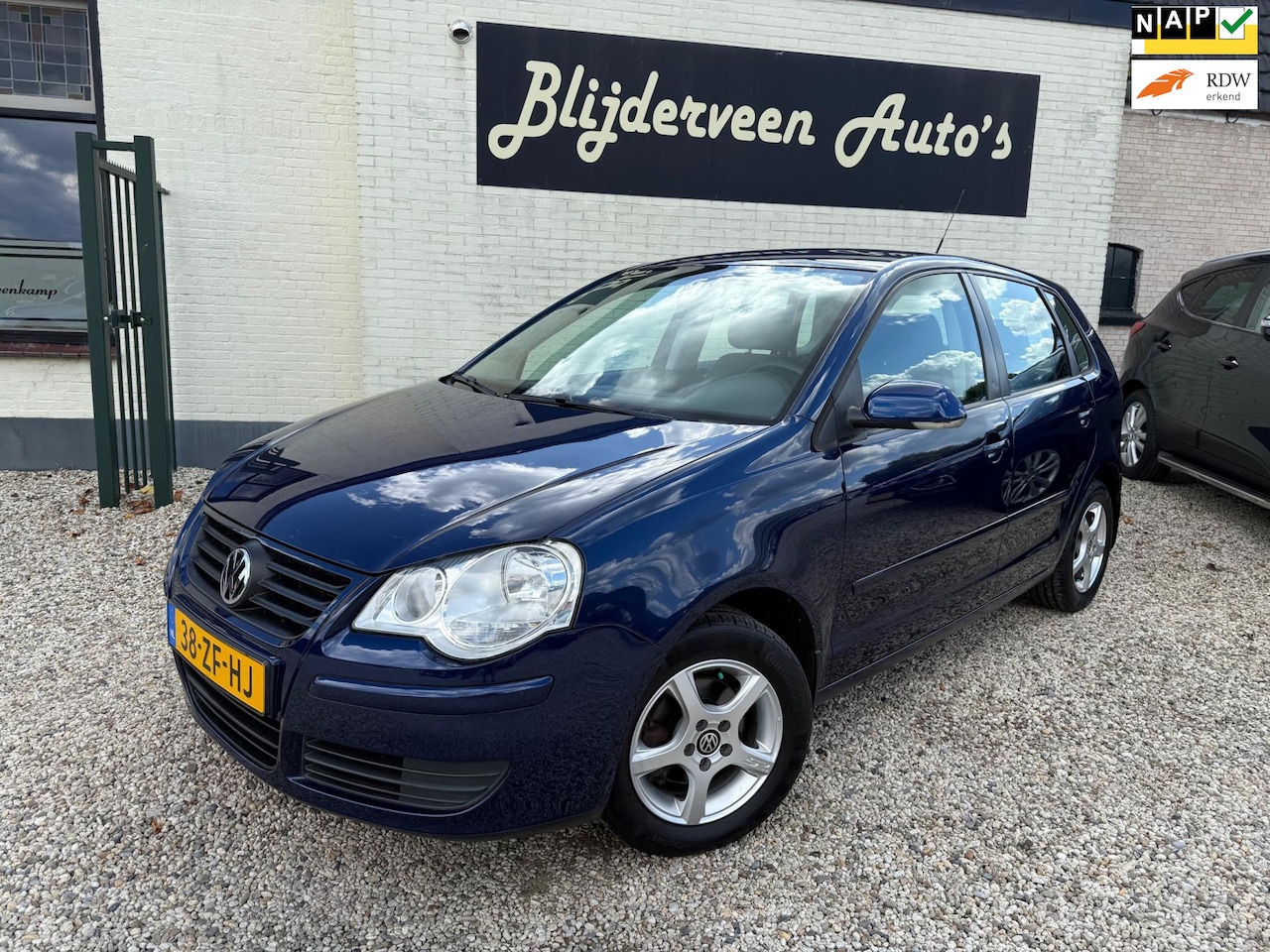 Volkswagen Polo - 1.4-16V Optive 54.000KM | 5Deurs | Airco | Dealer Onderhouden | 1e Eigenaar - AutoWereld.nl