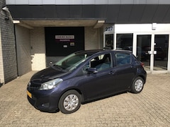 Toyota Yaris - 1.0 VVT-i Aspiration / NAVI / CAMERA / 5 DEURS / NIEUW MODELJAAR / APK JUNI 2026