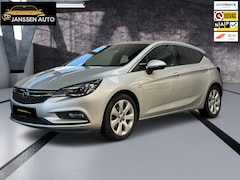 Opel Astra - 1.6 CDTI Innovation | Vol opties | Navi | Camera | 4 x Stoelverwarming | Sportstoelen | 1e