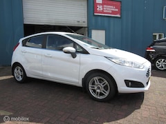 Ford Fiesta - 1.0 Titanium , 5 deuren , airco , pracht auto