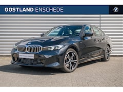BMW 3-serie - 330e M Sport Automaat / Schuif-kanteldak / Trekhaak / Sportstoelen / Achteruitrijcamera /