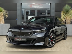 BMW i5 - M60 xDrive 84 kWh 601pk Panoramadak/Bowers&Wilkins/360Camera