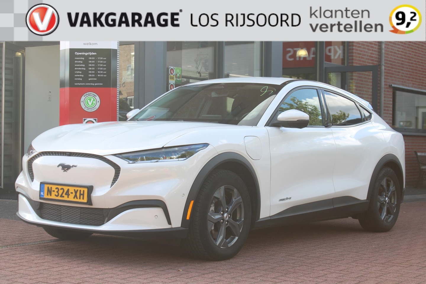 Ford Mustang Mach-E - 75kWh | 18 X Op Voorraad | 360 Camera | Carplay | Adaptive Cruise & Climate Control | Stuu - AutoWereld.nl