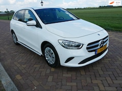 Mercedes-Benz B-klasse - 200d AUT * EX POLITIE * AC CAMERA * MARGE CAR