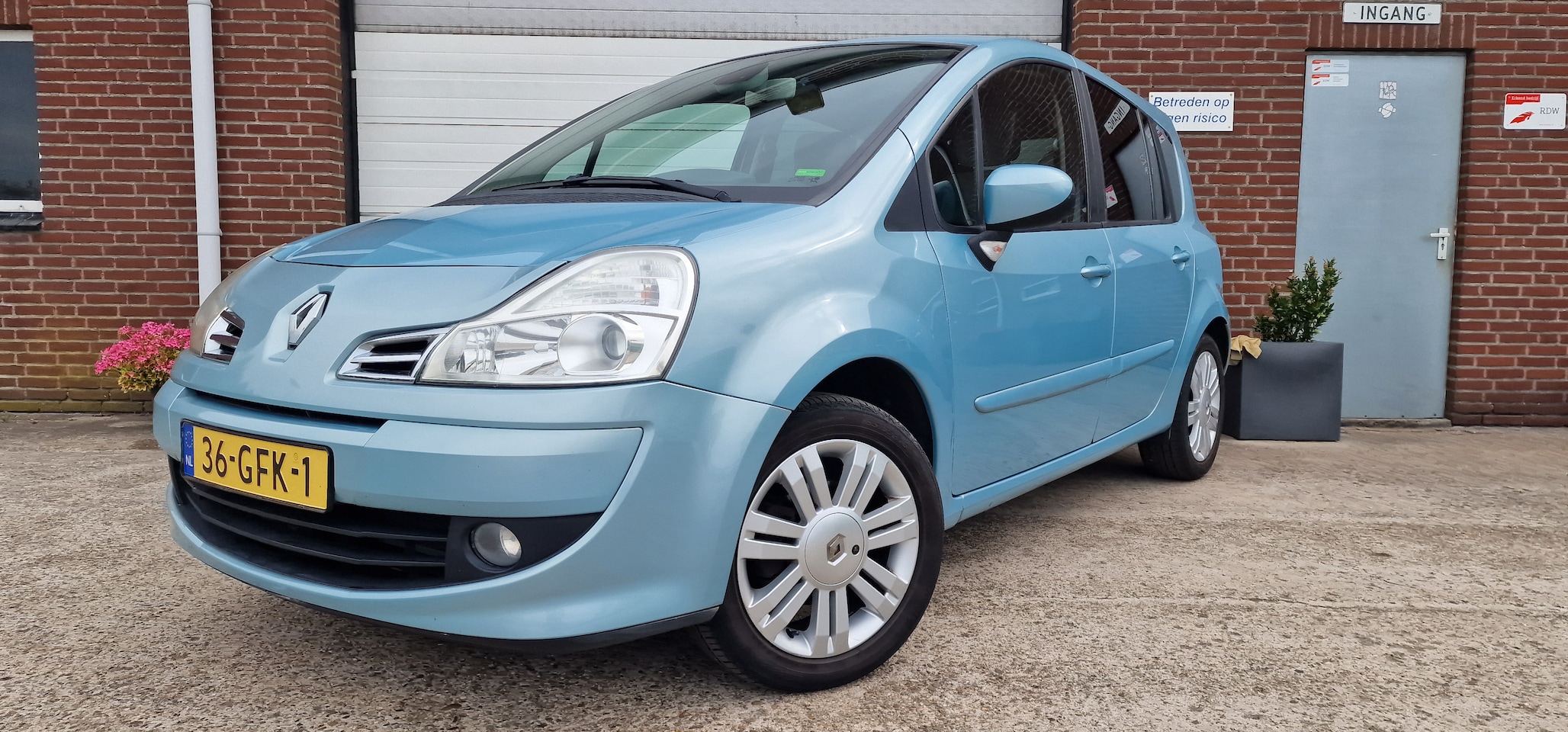 Renault Grand Modus - 1.2 TCE Dynamique In top staat verkerende Renault Grand Modus 1 2 TCE. Bjr 2008, 96.906 km,  lm velgen,  cli - AutoWereld.nl