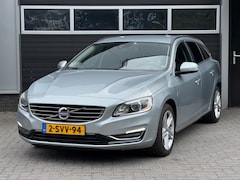 Volvo V60 - 2.4 D6 AWD Plug-In Hybrid Summum Trekhaak, Memory Stoel, Cruise, Stoelverwarming, NAP