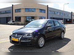 Volkswagen Jetta - 1.6 FSI Sportline APK 03-09-2026 NAP