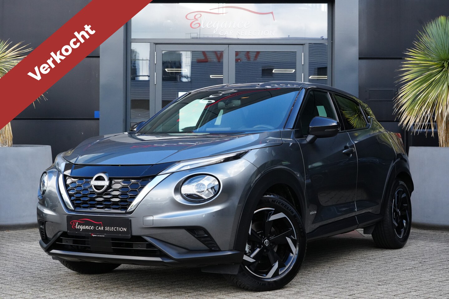 Nissan Juke - 1.6 Hybrid N-Connecta 143pk AppleCarplay/Camera/Cruise - AutoWereld.nl