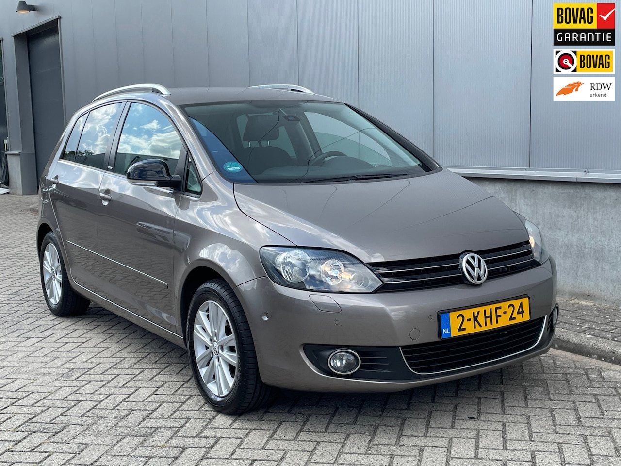 Volkswagen Golf Plus - 1.2 TSI Highline / Navigatie / Stoelverwarming - AutoWereld.nl