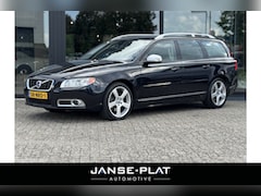 Volvo V70 - 2.0T R-Edition | Afn. Trekhaak | Stoelverwarming | Xenon | Complete historie aanwezig |