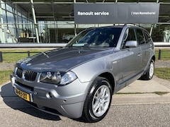 BMW X3 - 2.5i Executive 192 PK / Automaat / Dealer onderhouden / NAP / Trekhaak afneembaar / 6-Cili