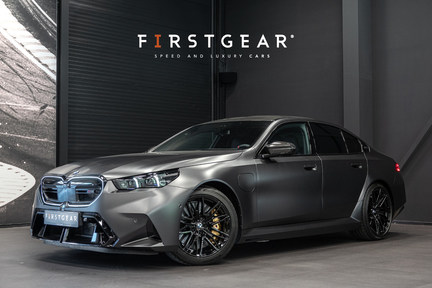 BMW M5 - 5-serie *Ultimate-Pakket / Bowers & Wilkins / Keramisch / M-Carbon in- & exterieur / Stoel - AutoWereld.nl