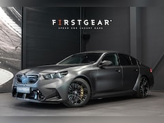 BMW M5 - 5-serie *Ultimate-Pakket / Bowers & Wilkins / Keramisch / M-Carbon in- & exterieur / Stoel