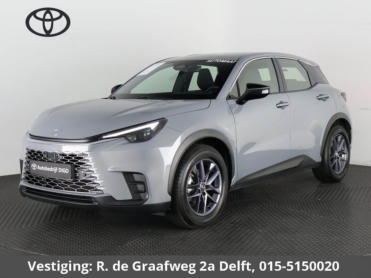 Lexus LBX - Business Line Pro 2WD | Dodehoek detectie | Stuur- & Stoelverwarming | Navigatie | Parkeer - AutoWereld.nl