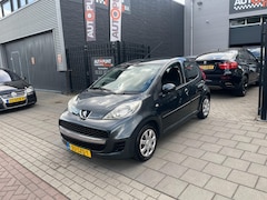 Peugeot 107 - 1.0-12V XS 2e Eigenaar Airco NAP APK 1 Jaar