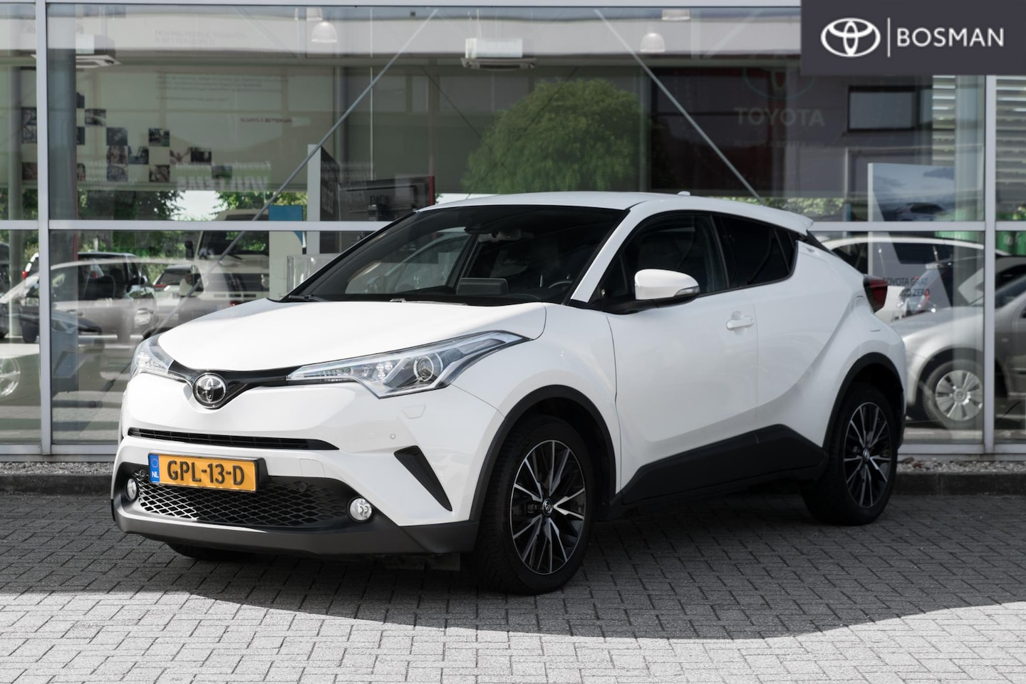 Toyota C-HR - 1.2 Executive 1.2 Executive - AutoWereld.nl