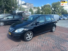 Mercedes-Benz B-klasse - 150 BlueEFFICIENCY Airco 240DKM NAP Zwart