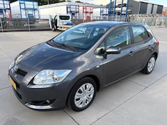 Toyota Auris - 1.6-16V Automaat Cruise Control Navi Trekhaak