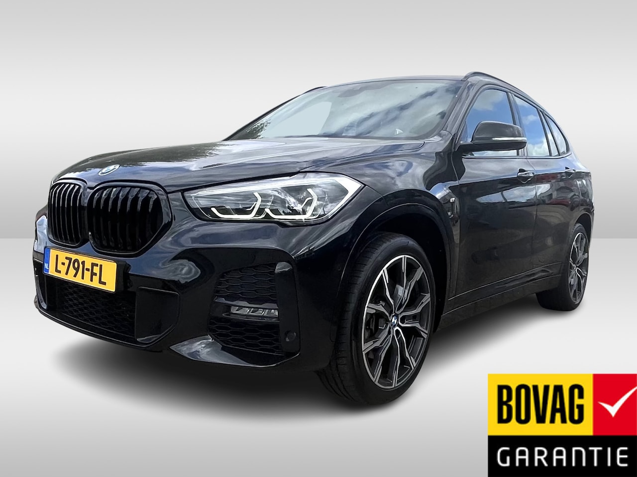 BMW X1 - sDrive20i High Executive Edition Zeer compleet en luxueus - AutoWereld.nl