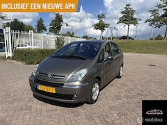 Citroën Xsara Picasso - 1.6i-16V Image