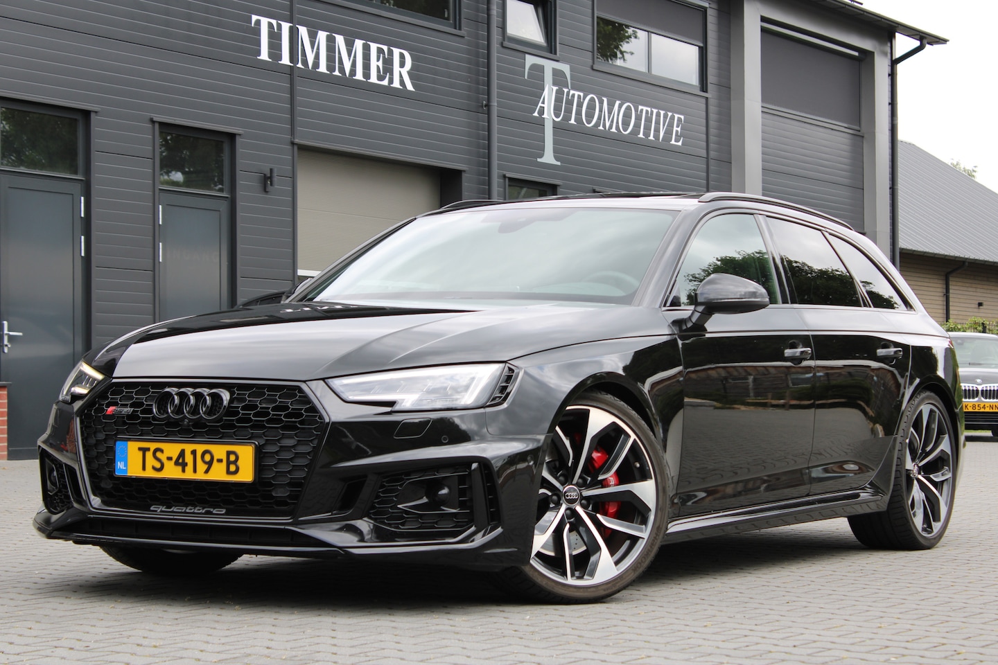 Audi A4 Avant - 2.9 TFSI RS 4 Quattro Keurig onderhouden Panoramadak - Head up - Bang & Olufsen - Panorama - AutoWereld.nl