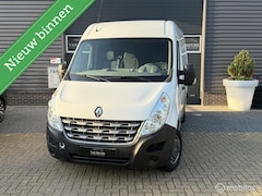 Renault Master - bestel T28 2.3 dCi L1H2 Eco, Trekhaak, 3 persoons, apk 04-2026
