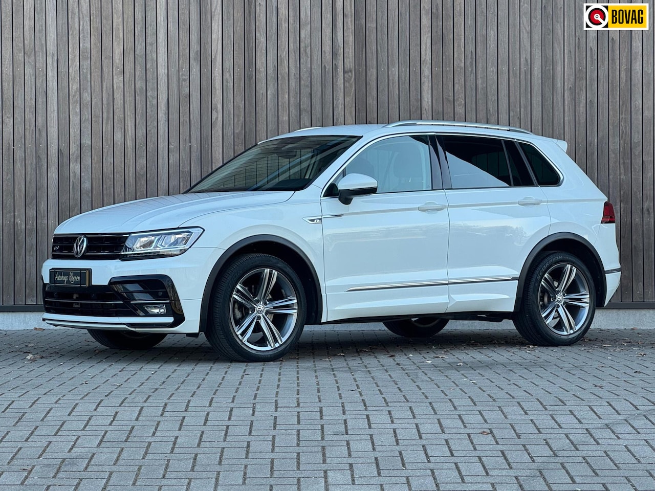 Volkswagen Tiguan - 1.4 TSI Comfortline Business R 1.4 TSI Comfortline Business R / ACC / - AutoWereld.nl