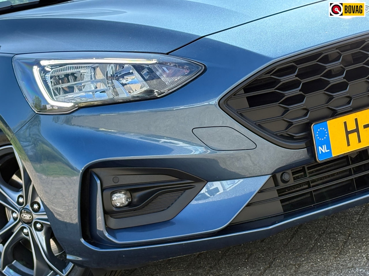 Ford Focus Wagon - 1.5 182PK ST Line Business | Performance Blue | 1700KG Trekgewicht/NAV/Carplay/Clima/LED - - AutoWereld.nl