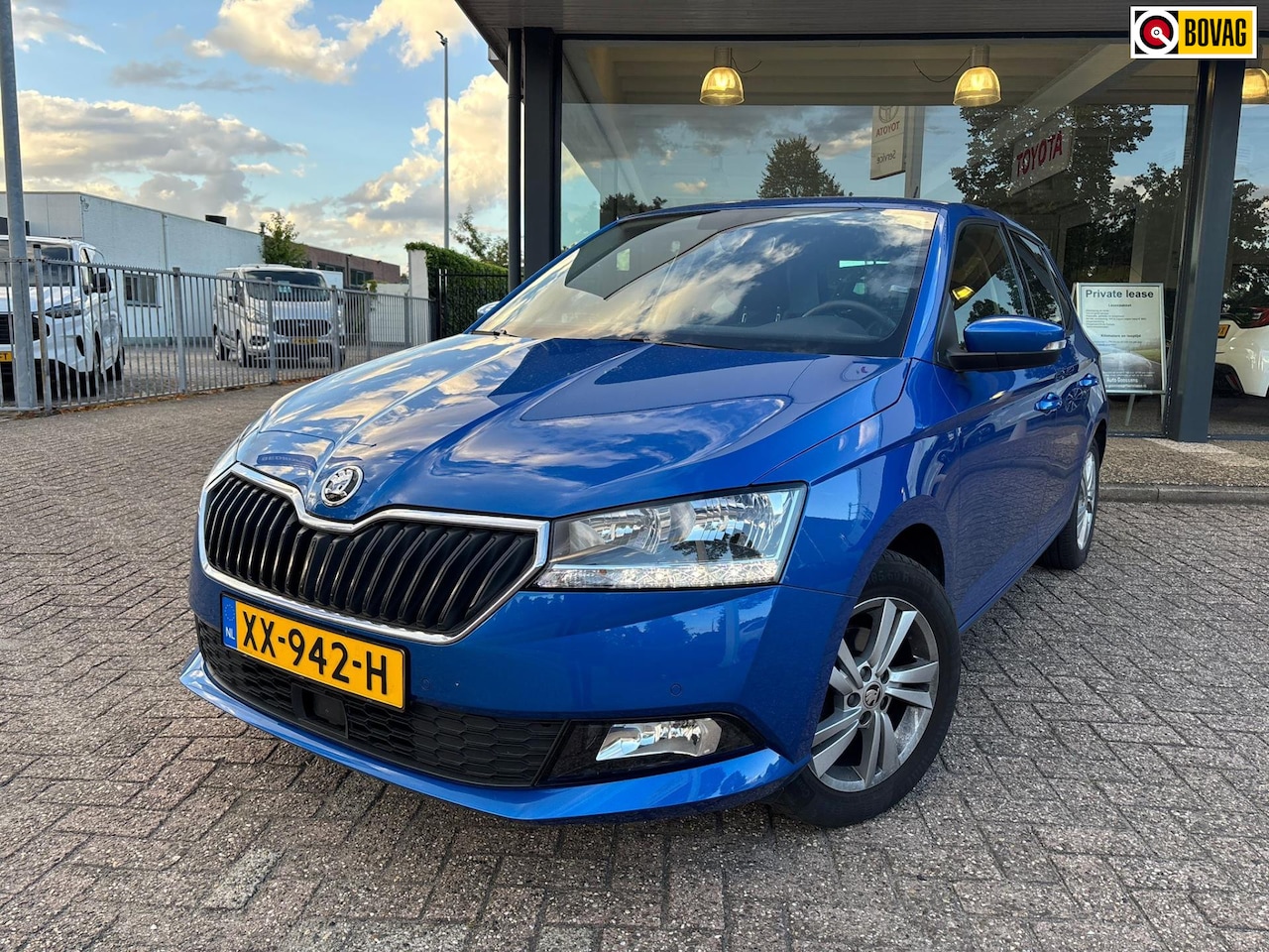 Skoda Fabia - 1.0 TSI Style|Navigatie|PDC - AutoWereld.nl