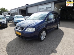 Volkswagen Touran - 1.6-16V FSI Trendline|Airco|Nw.APK|LM-Velgen|Trekhaak|Privacy Glas|Cruise Control|