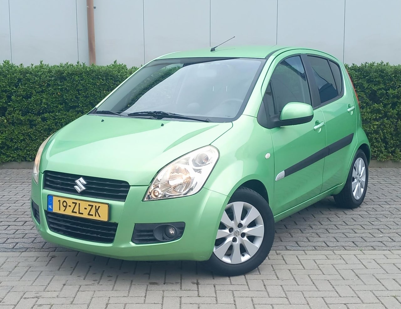 Suzuki Splash - 1.0 48KW Exclusive Airco - AutoWereld.nl
