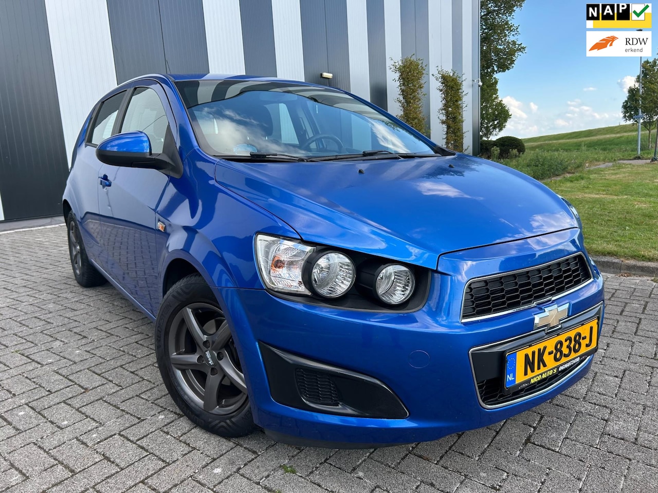 Chevrolet Aveo - 1.2 LS Airco-BT Audio-ElekPakket-Cruise - AutoWereld.nl