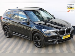 BMW X1 - SDrive20i 192PK High Executive Automaat HUD LED