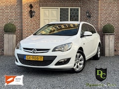 Opel Astra Sports Tourer - 1.4 Business + *Cruise *Navi *Parks
