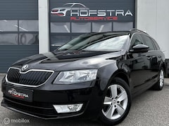 Skoda Octavia Combi - 1.2 TSI Navi Trekhaak Cruise Nw D-riem