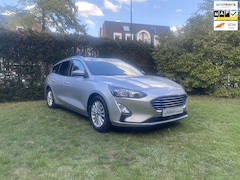 Ford Focus Wagon - 1.0 EcoBoost 125pk Hybrid Titanium X Business I Zeer netjes I Trekhaak I Camera I 1ste Eig