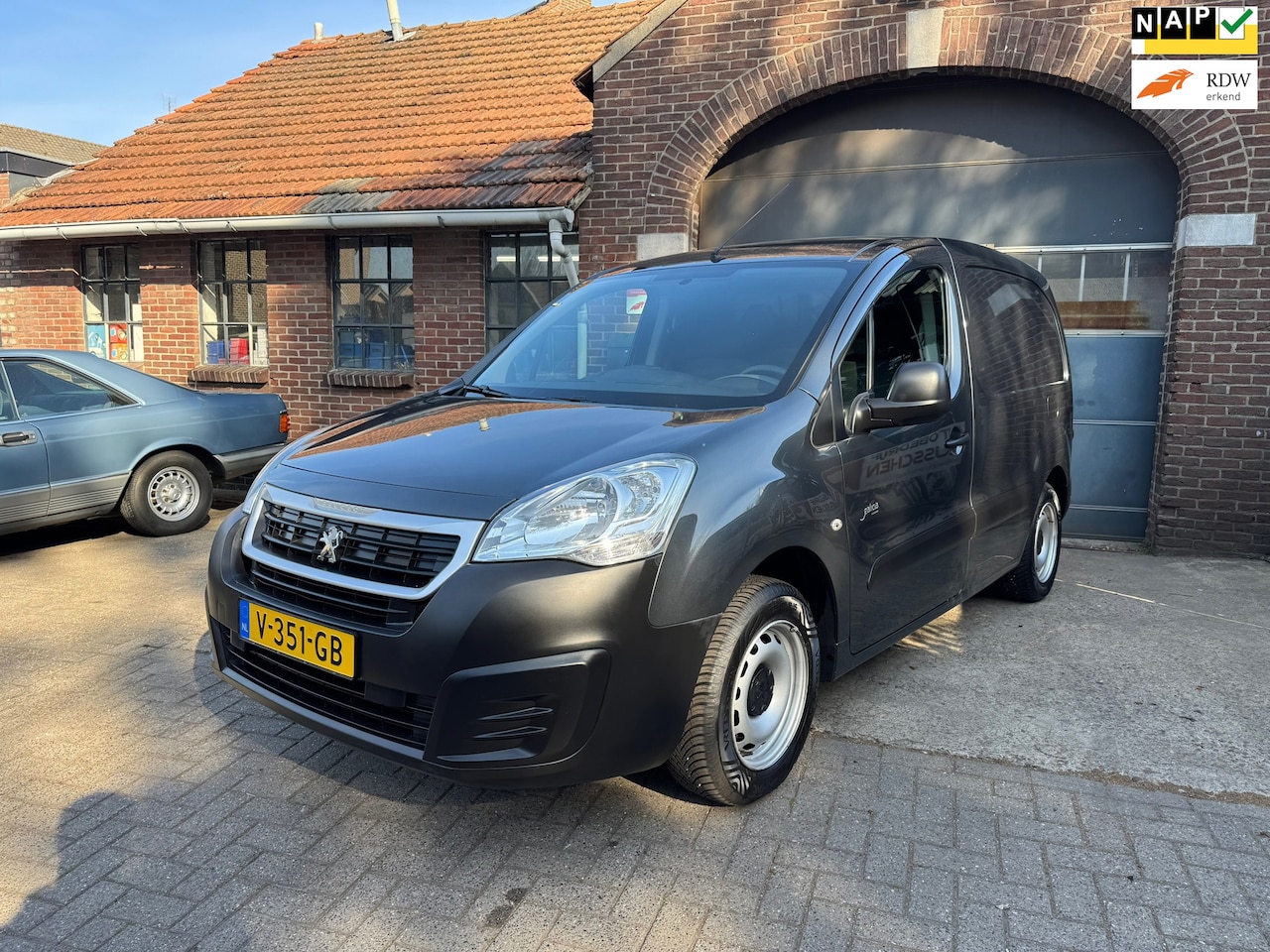 Peugeot Partner - 122 1.6 VTi 98 L1 XR I BENZINE I AIRCO I PDC I EERSTE EIGENAAR I - AutoWereld.nl