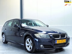 BMW 3-serie Touring - 320i Business Line Trekhaak