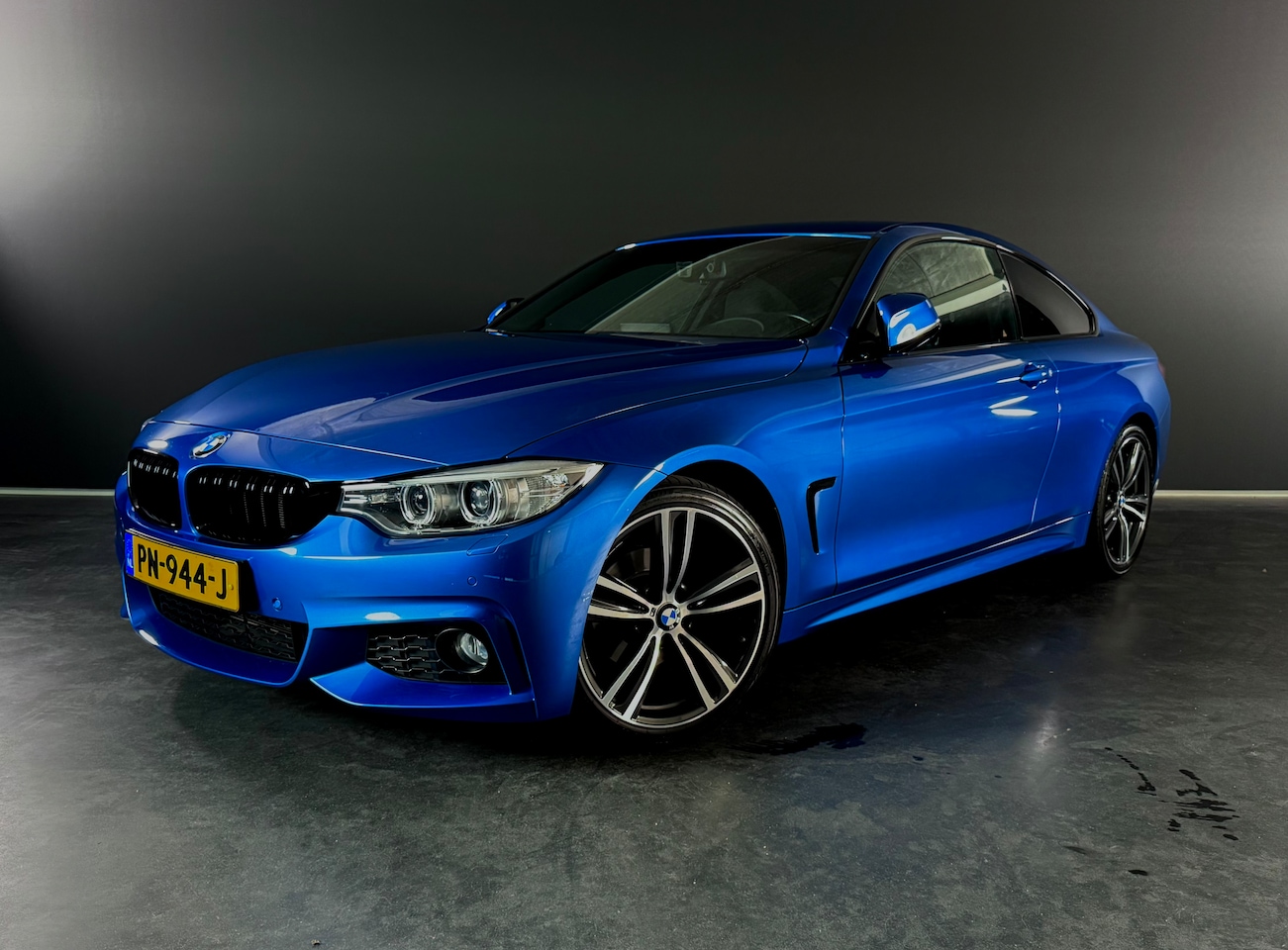 BMW 4-serie Coupé - 420i Centennial High Executive BMW 420i High Executive | Harman-Kardon | Carplay - AutoWereld.nl