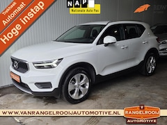 Volvo XC40 - 1.5 T3 Momentum Pro Aut., ad. cruise, trekh., LED kopl., virtual cockpit