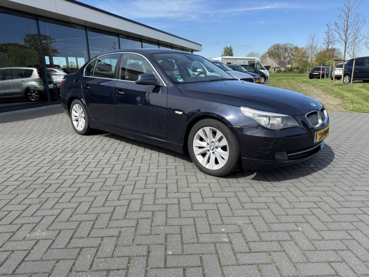 BMW 5-serie - 520i Bns Edition I - AutoWereld.nl