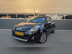 Renault Clio - 1.2 TCe 20th Anniversary Keyless. Nieuwe Distributieriem, condensor/radiateur, koppeling en twee banden