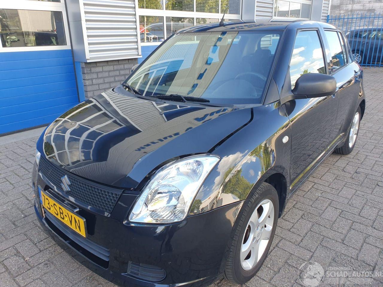 Suzuki Swift - 1.3 GLS 1.3 GLS - AutoWereld.nl