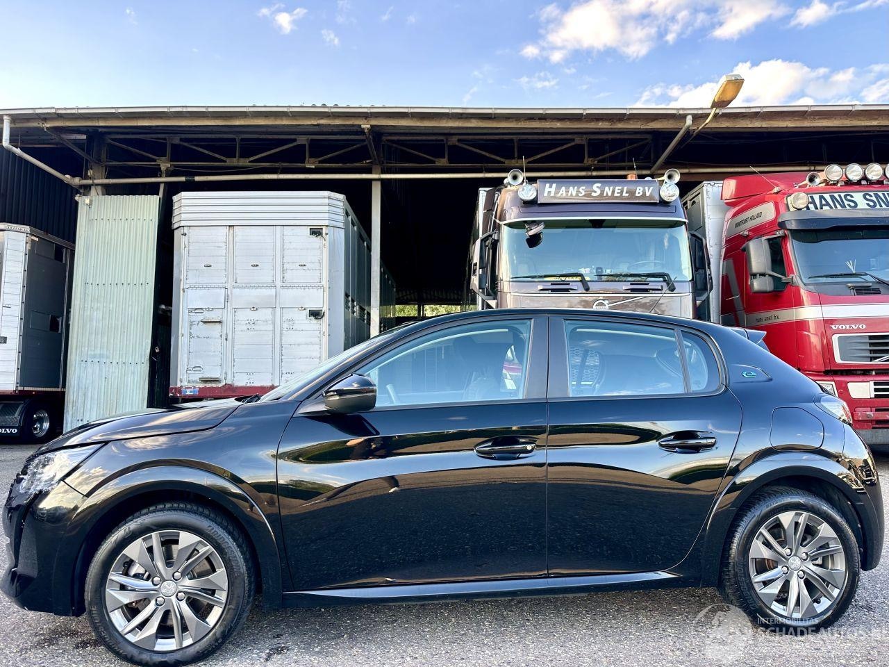Peugeot e-208 - EV 50kwh 136pk aut Active Pack - 57dkm nap - - AutoWereld.nl