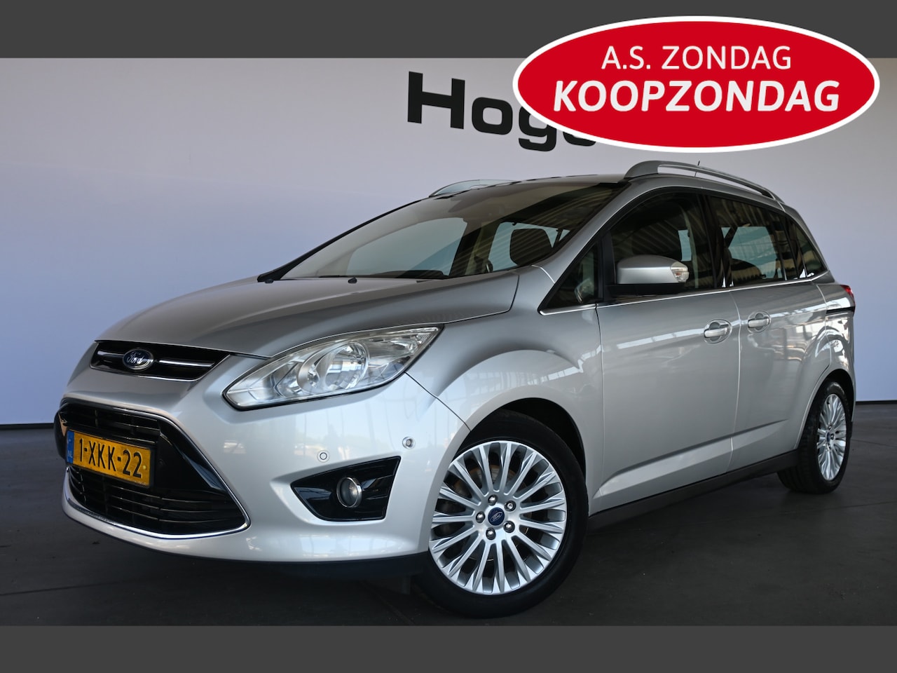 Ford Grand C-Max - 1.0 Edition Plus Clima Navigatie Trekhaak Goed Onderhouden! Inruil Mogelijk! - AutoWereld.nl