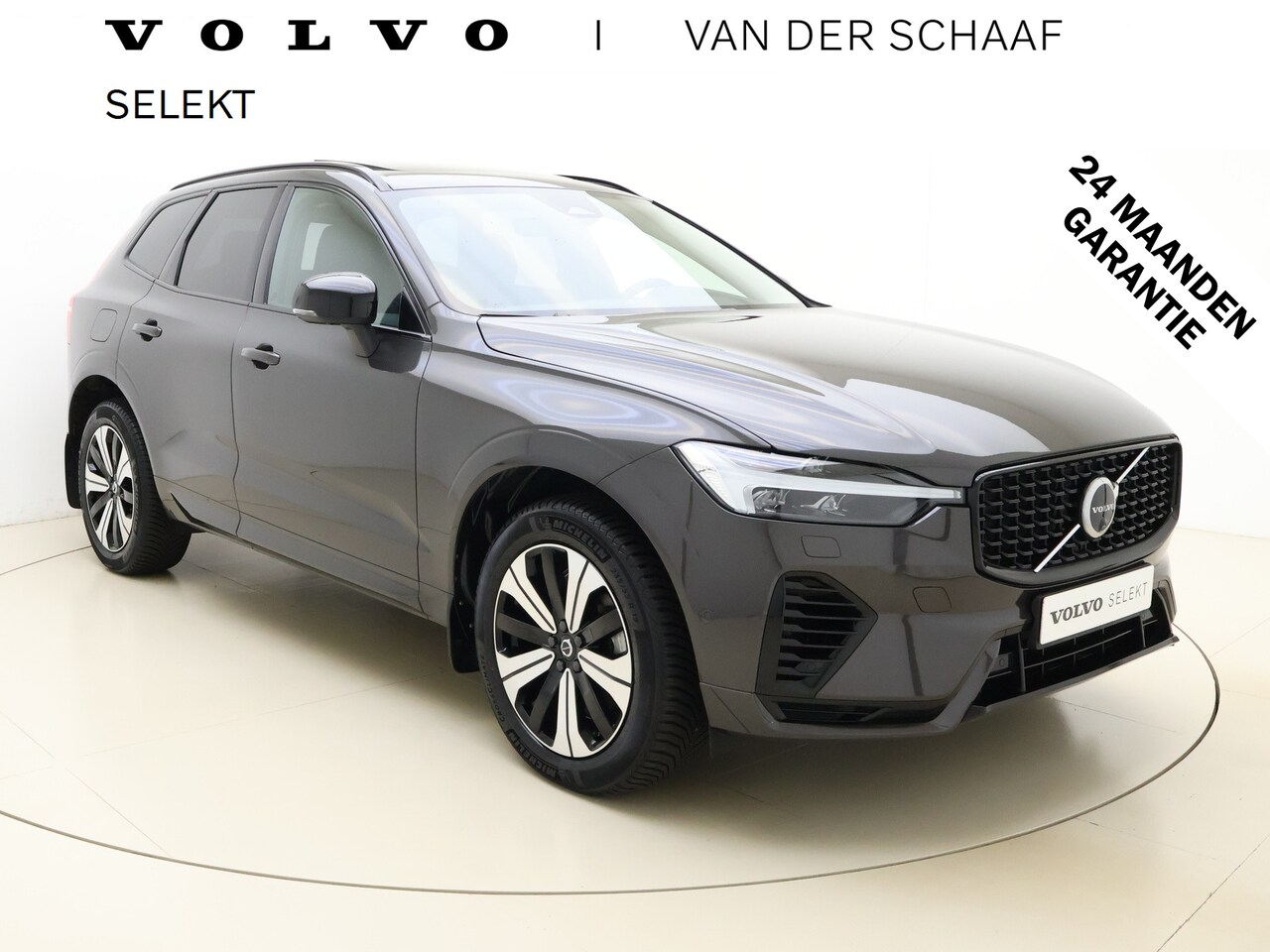 Volvo XC60 - T6 350PK AWD Plus Dark / Camera rondom / Harman en Kardon audio / Panorama dak / Stoel/- e - AutoWereld.nl