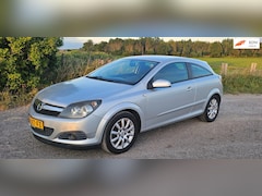 Opel Astra GTC - 1.8 Temptation