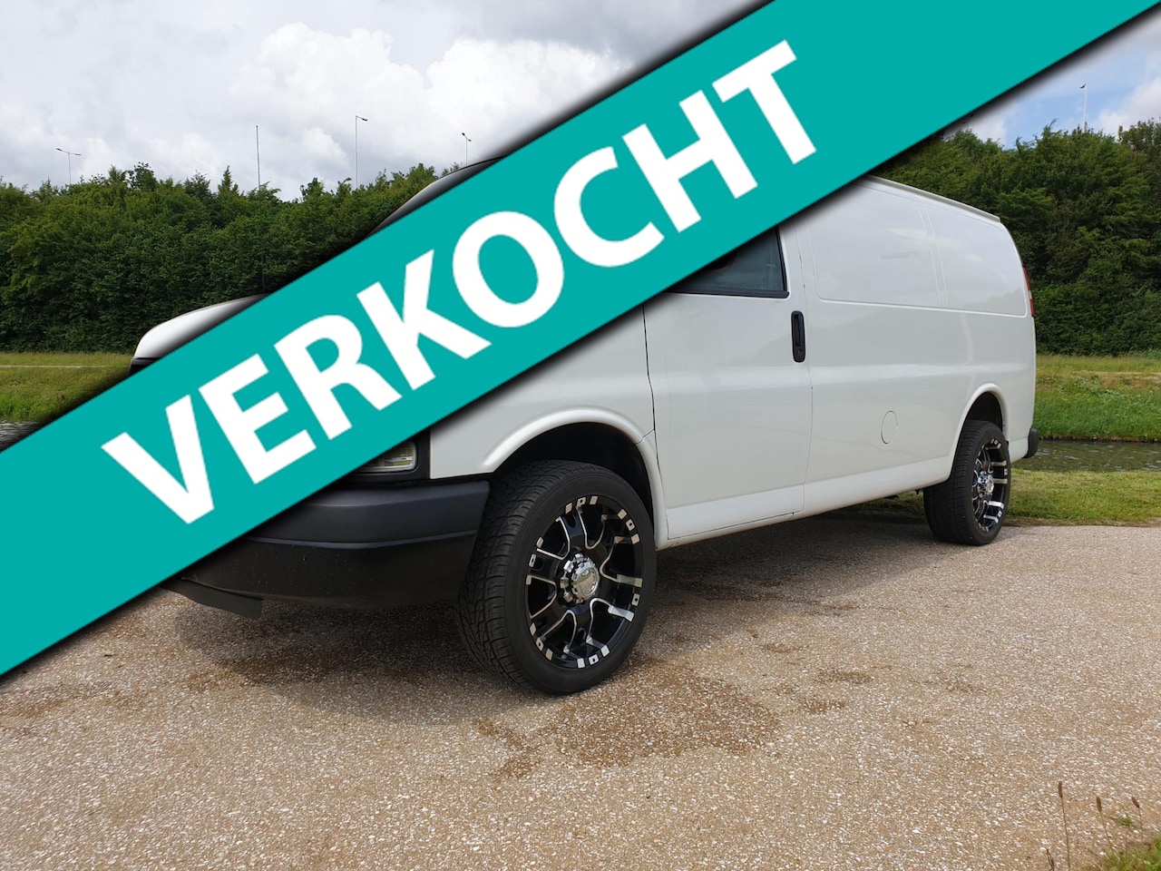 Chevrolet Chevy Van - USA 2012 350 PK met GARANTIE !! incl Nieuwe LPG G3 - AutoWereld.nl